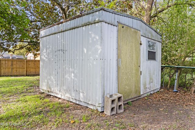 101 Fore Street, Gulfport, MS 39503