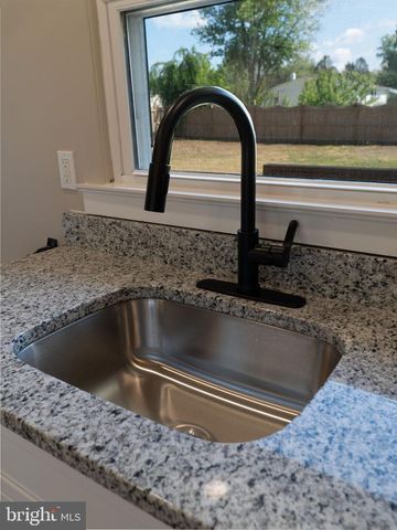 180 MARY ELMER DR, Bridgeton, NJ 08302