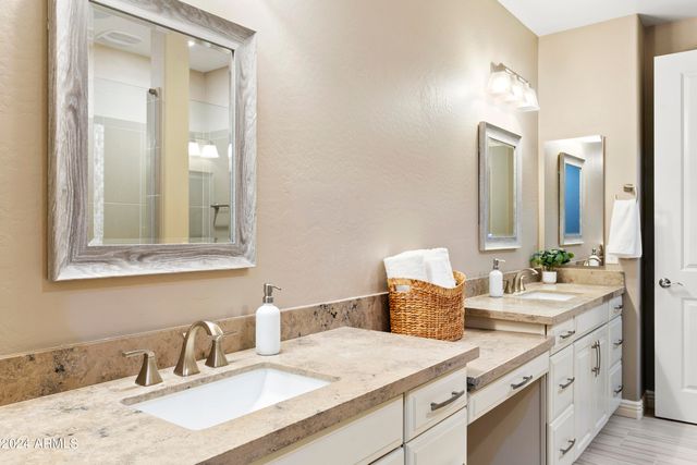 17776 N 77TH Place, Scottsdale, AZ 85255