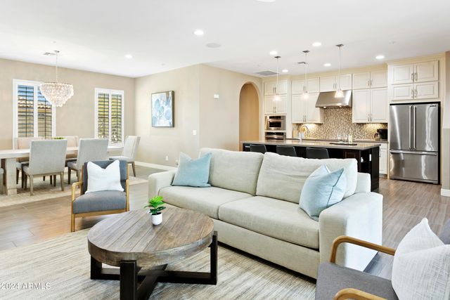 17776 N 77TH Place, Scottsdale, AZ 85255