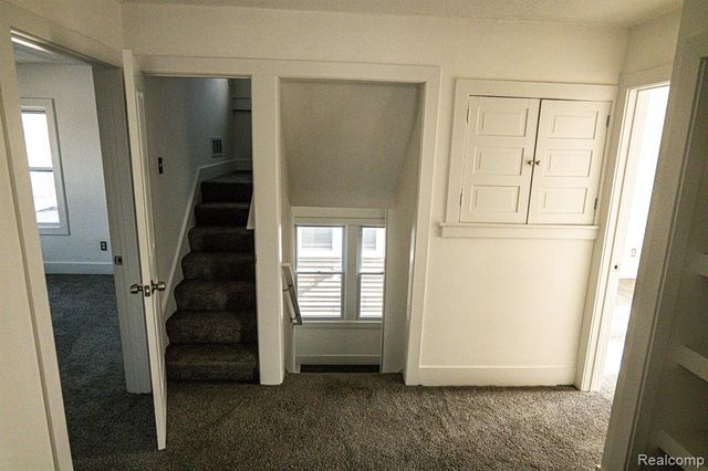 2552 N La Salle Gardens, Detroit, MI 48206