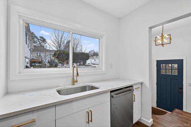 60 W Jeanibo Road, Monroe, NY 10950