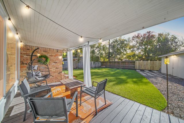 5919 Lattimer Drive, Houston, TX 77035