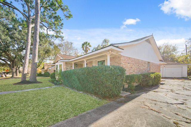 5919 Lattimer Drive, Houston, TX 77035