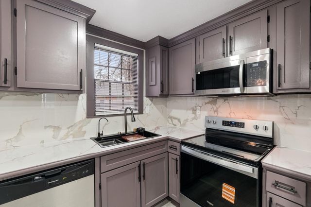 519 Miller St., Hattiesburg, MS 39401