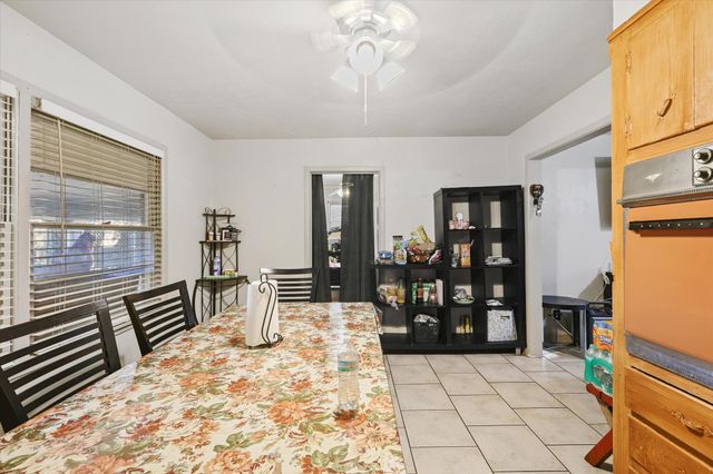 3404 Livingston Avenue, Fort Worth, TX 76110