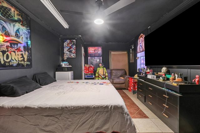 3404 Livingston Avenue, Fort Worth, TX 76110