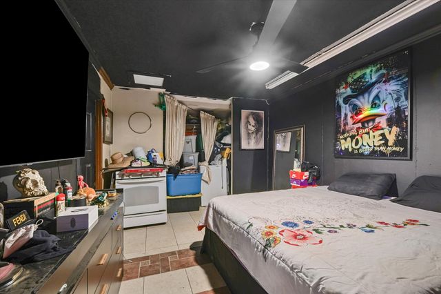 3404 Livingston Avenue, Fort Worth, TX 76110