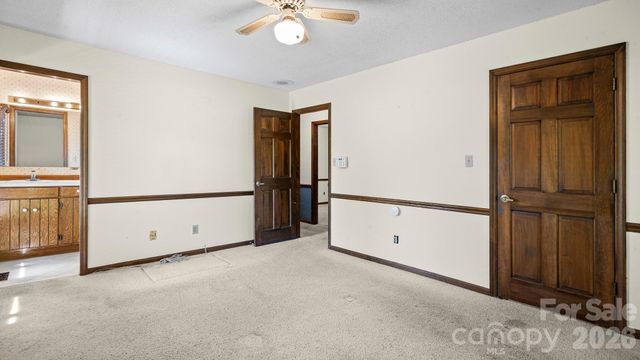 297 Mockingbird Lane, Mcadenville, NC 28081