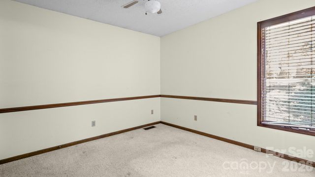 297 Mockingbird Lane, Mcadenville, NC 28081