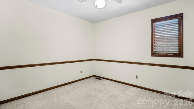 297 Mockingbird Lane, Mcadenville, NC 28081