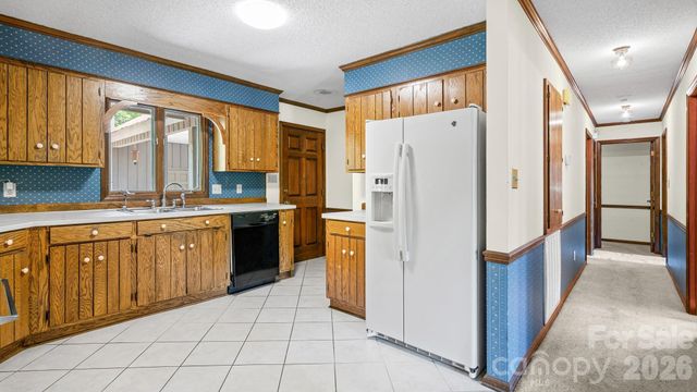 297 Mockingbird Lane, Mcadenville, NC 28081