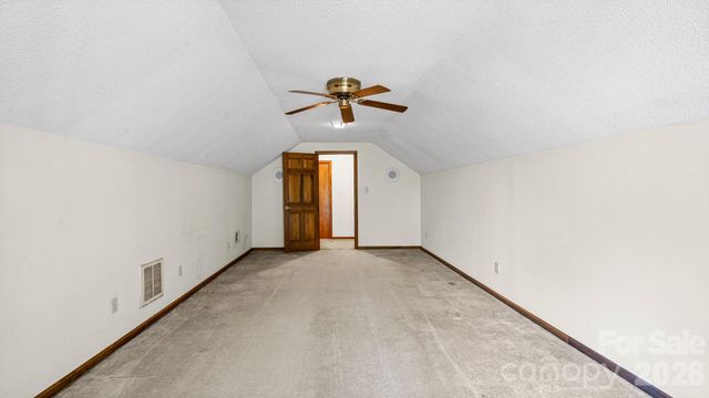 297 Mockingbird Lane, Mcadenville, NC 28081