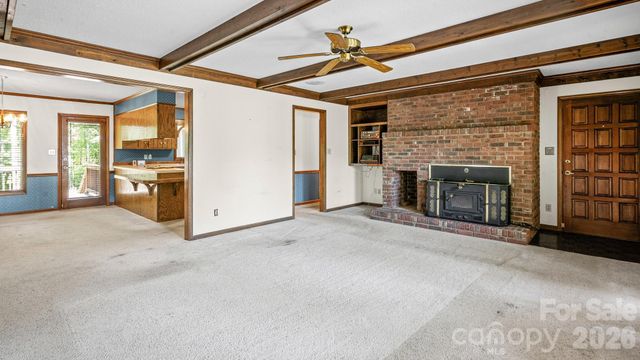 297 Mockingbird Lane, Mcadenville, NC 28081