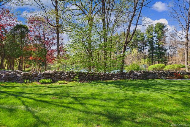 404 Tamarack Lane, Brewster, NY 10509