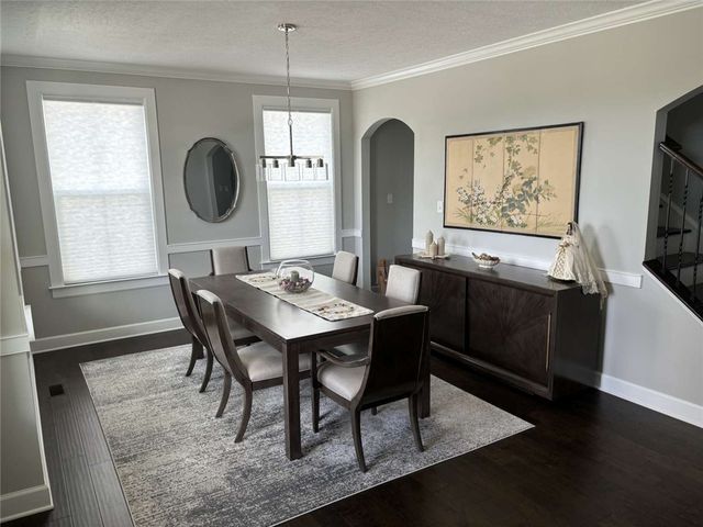 102 Cole Dr, Robinson Twp, PA 15136