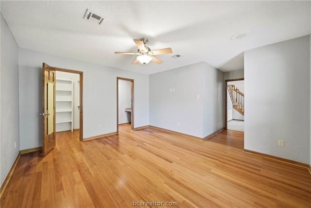3004 Brothers Boulevard, College Station, TX 77845