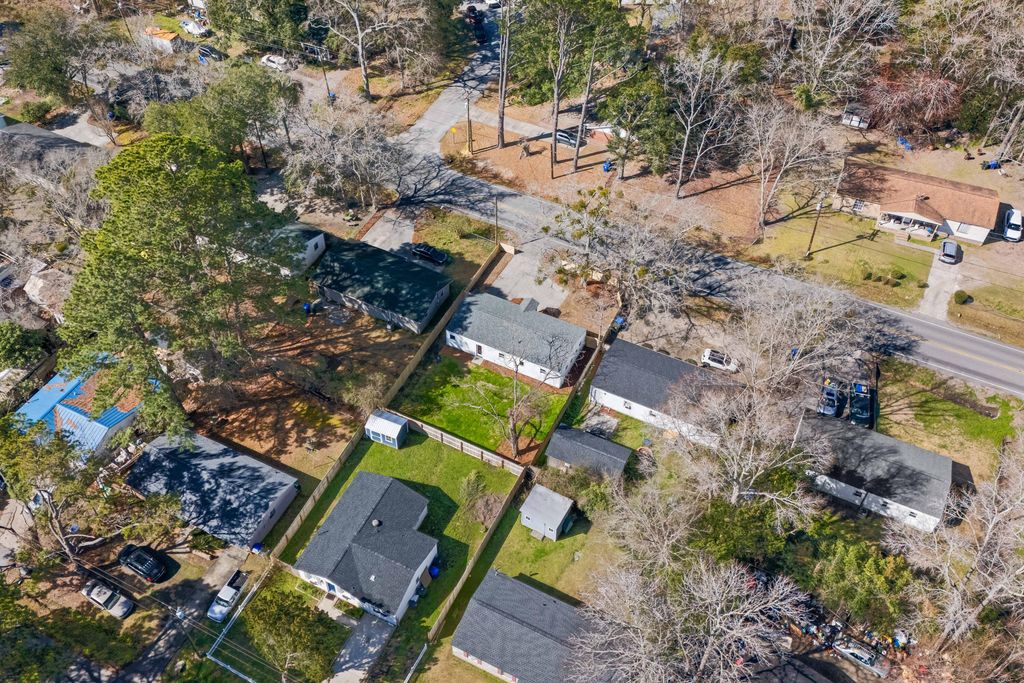 Image 30 of property listing at 1655 Brownswood Road, Johns Island, SC 29455