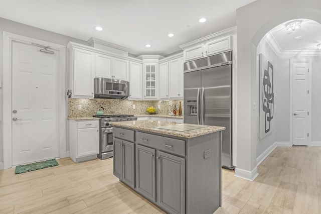 13519 Treasure Cove Circle, North Palm Beach, FL 33408