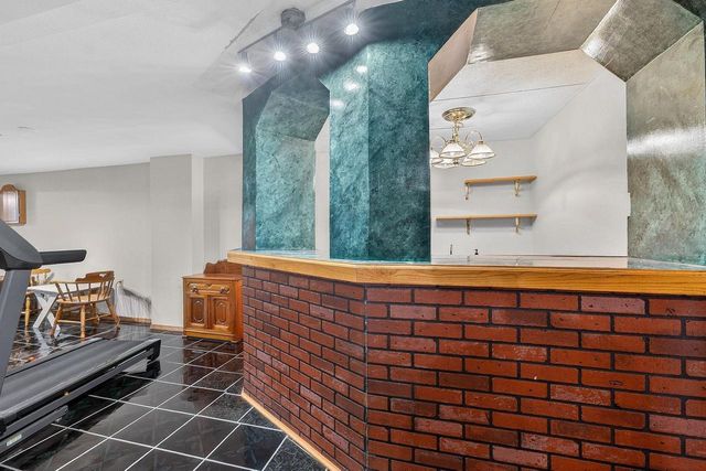 804 Fieldstone WAY, Watertown, WI 53094