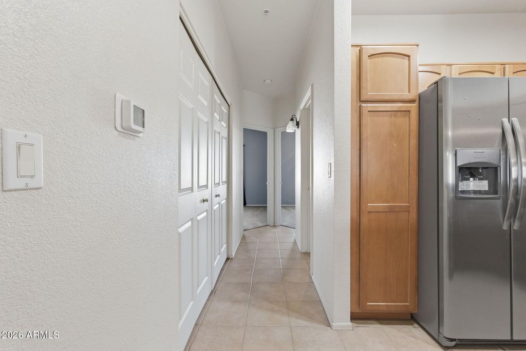 Image 12 of property listing at 1716 W CORTEZ Street 206, Phoenix, AZ 85029