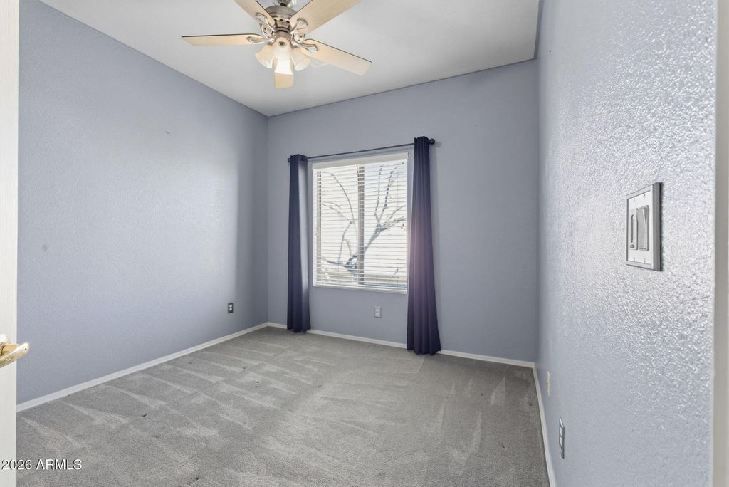 Image 13 of property listing at 1716 W CORTEZ Street 206, Phoenix, AZ 85029