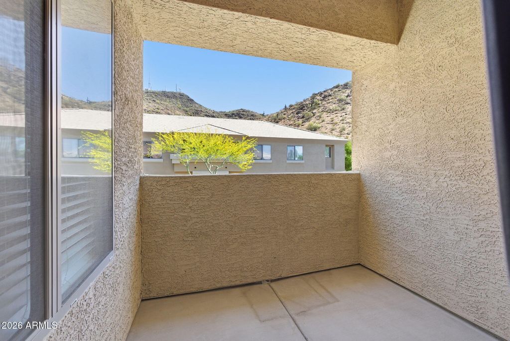 Image 22 of property listing at 1716 W CORTEZ Street 206, Phoenix, AZ 85029