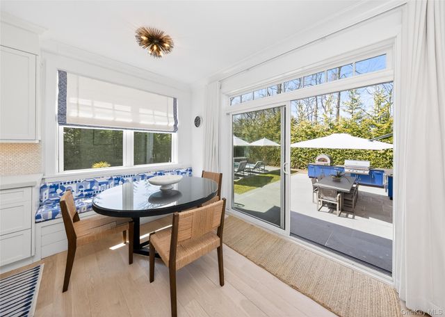 17 Bay View Road N, Southampton, NY 11968