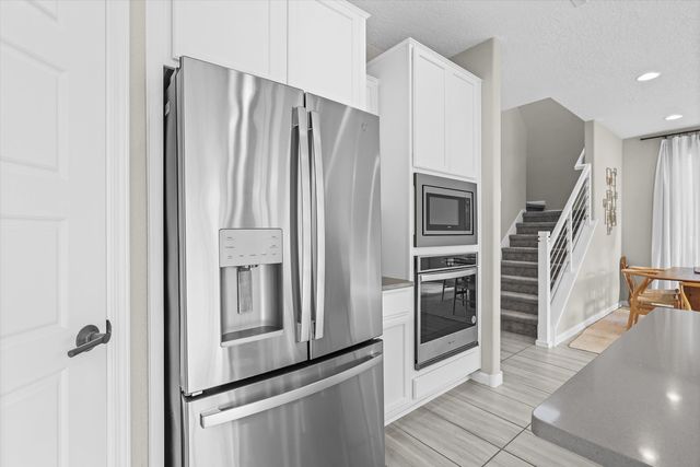 12016 Echo Valley Lane NW, Albuquerque, NM 87120