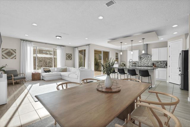 12016 Echo Valley Lane NW, Albuquerque, NM 87120