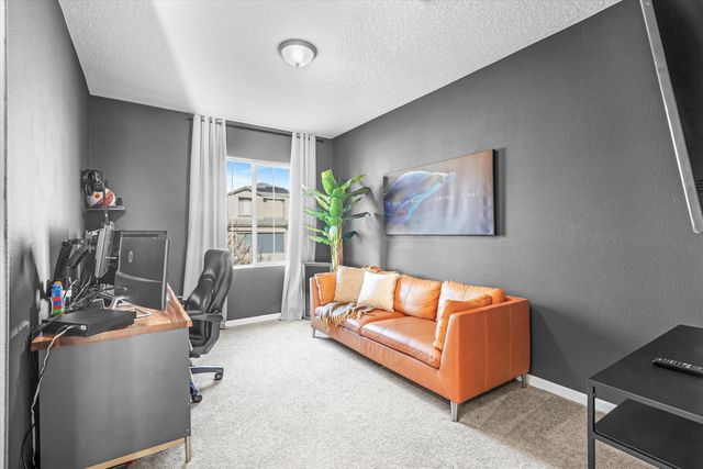 12016 Echo Valley Lane NW, Albuquerque, NM 87120