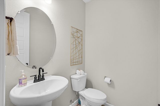 12016 Echo Valley Lane NW, Albuquerque, NM 87120