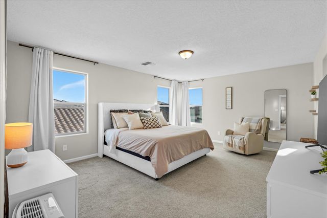 12016 Echo Valley Lane NW, Albuquerque, NM 87120