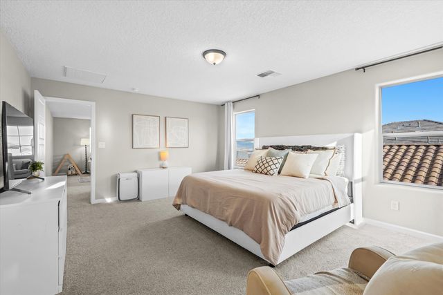 12016 Echo Valley Lane NW, Albuquerque, NM 87120