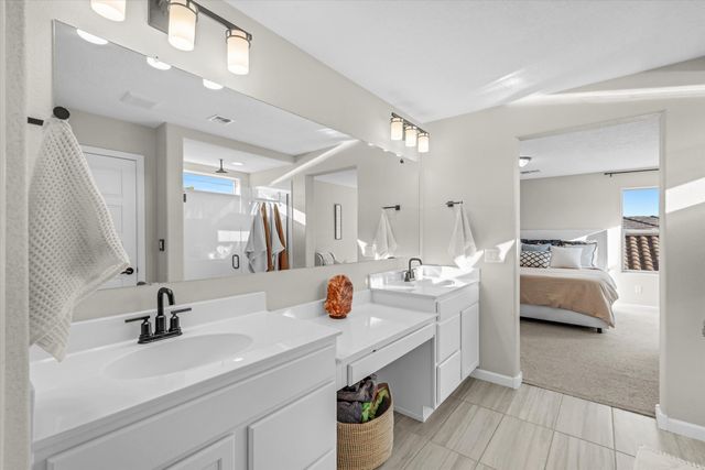 12016 Echo Valley Lane NW, Albuquerque, NM 87120