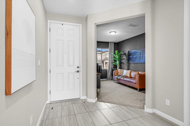 12016 Echo Valley Lane NW, Albuquerque, NM 87120