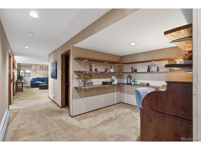 1644 Tamarac Dr, Golden, CO 80401
