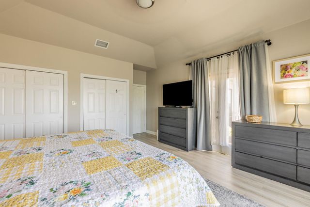 1703 Clubhouse Hill DR, Spicewood, TX 78669
