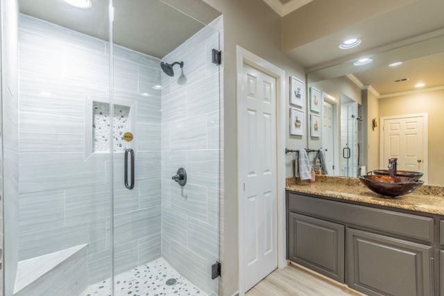 1703 Clubhouse Hill DR, Spicewood, TX 78669