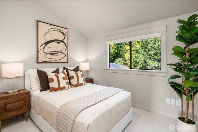 13419 Holmes Point Drive NE, Kirkland, WA 98034