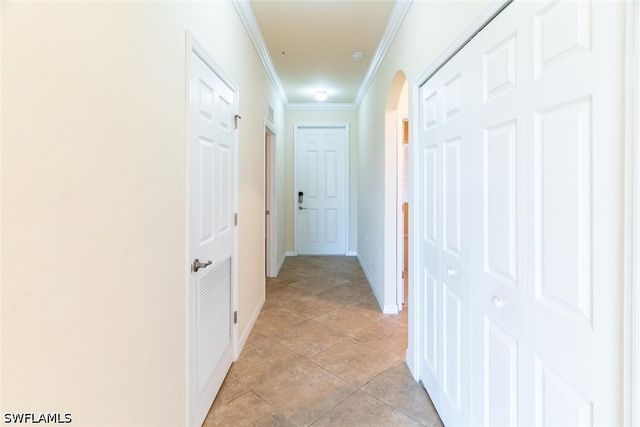 9834 Giaveno CIR 1745, Naples, FL 34113