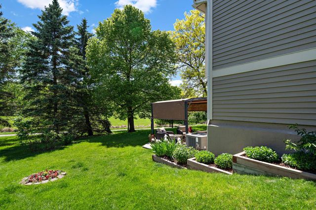 14925 45th Avenue N, Plymouth, MN 55446