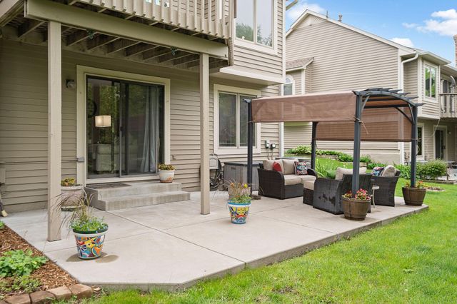 14925 45th Avenue N, Plymouth, MN 55446