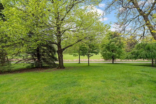 14925 45th Avenue N, Plymouth, MN 55446
