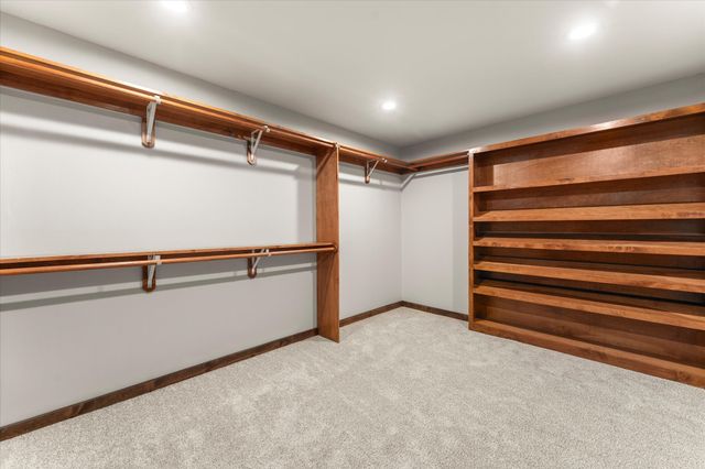 701 Fleming Drive, Mt Pleasant, TX 75455