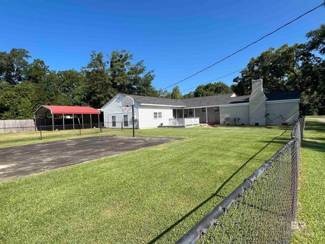326 E Horner Street, Atmore, AL 36502