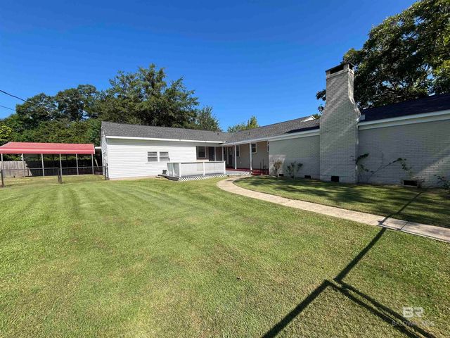 326 E Horner Street, Atmore, AL 36502