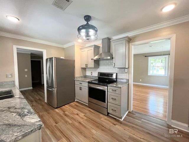 326 E Horner Street, Atmore, AL 36502