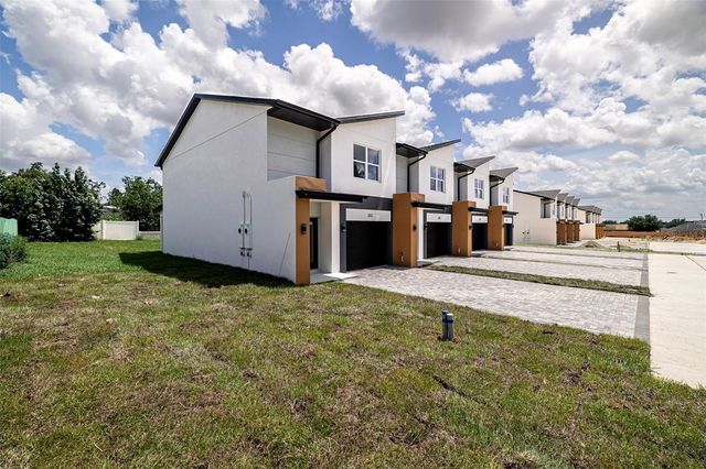 2005 BARROSO STREET, Davenport, FL 33837