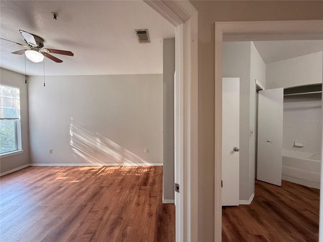 102 VISTA VERDI CIRCLE 212, Lake Mary, FL 32746